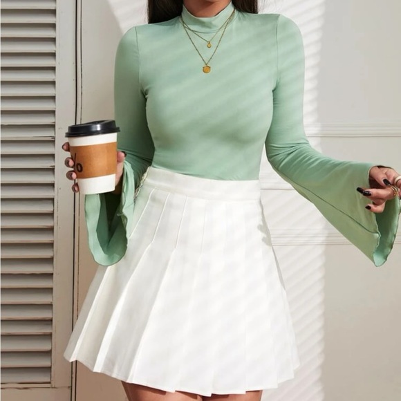 Boho bell sleeve top - Picture 15 of 15